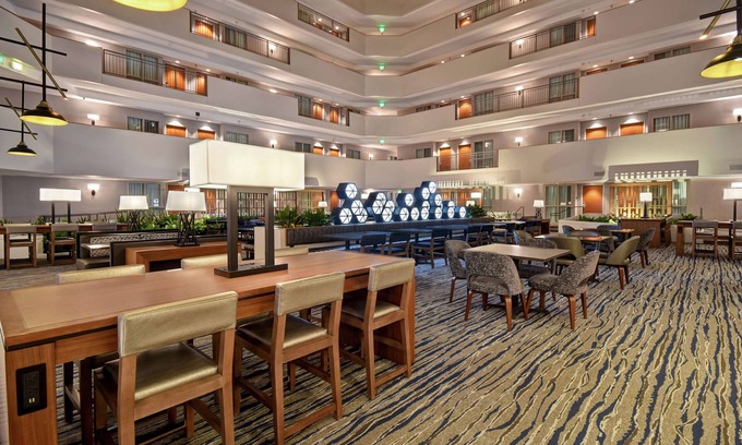 Old Market Hotel | Embassy Suites by Hilton Omaha Downtown Old Market