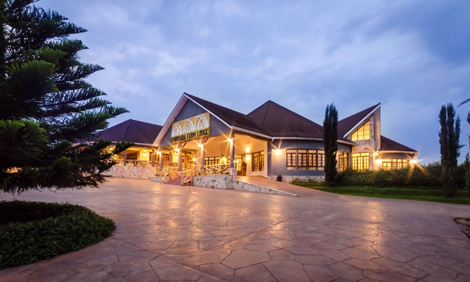 Mbarara Cabin | Emburara Farm Lodge