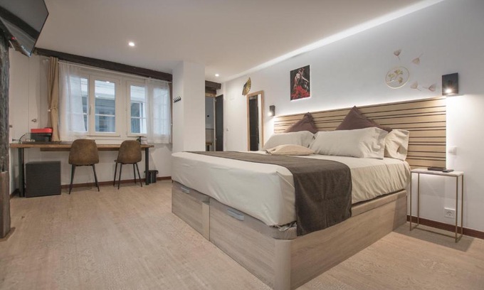 Centro House | Emilysuites - Malaga Centro Historico