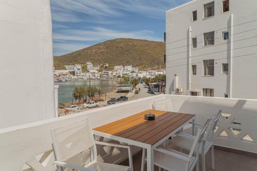 Merichas Apartment | Emvatis Luxury Apartments E3