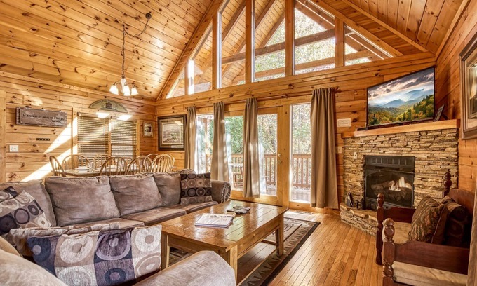 Black Bear Falls Cabin | Enchanted View Lodge 3 Bedroom Cabin by RedAwning