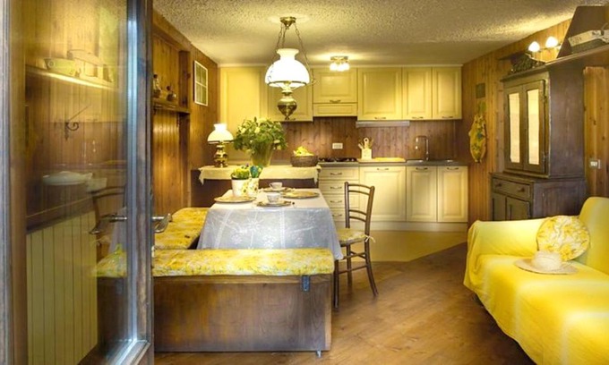 Saint-Nicolas Ski Chalet | Enchanting chalet in Gratillon with mountain view and sauna