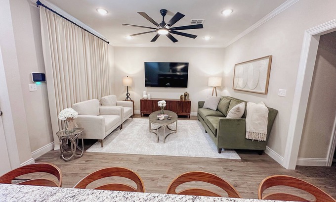 Ruston House | Enchanting Townhome in Ruston near LaTech