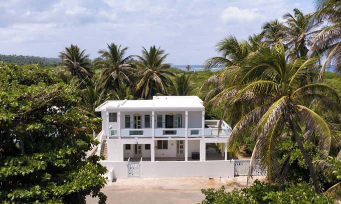 Bajura House | Endless Summer Beach House - Pool/Beach Access