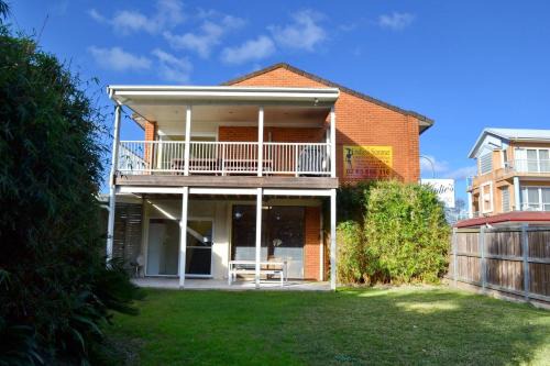 South West Rocks House | Endless Summer - Bring your own linen