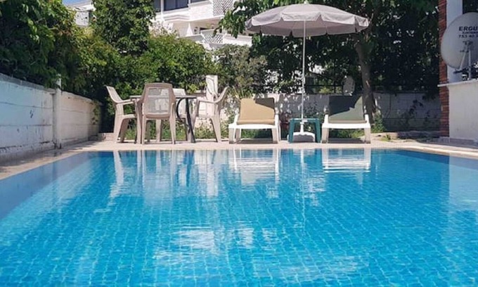 Side Apartment | Enjoy a peaceful central location. close to everything, truly home from home