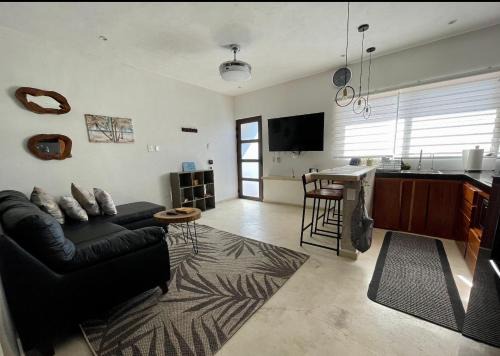 La Gloria Apartment | Enjoy Sunsets at Fully Equipped 1BR Condo by the beach