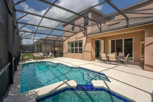 Bellavida House | Enjoy the Large Pool - 6BR BL220