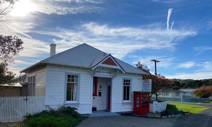 Awakino House | Enjoy the newly renovated old post office villa