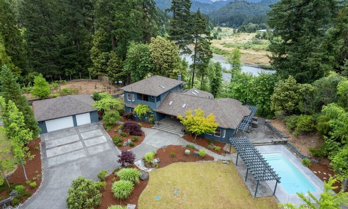Willow Creek House | Enjoy the Serenity and Quiet on this 5-acre Estate with Mountain and River Views