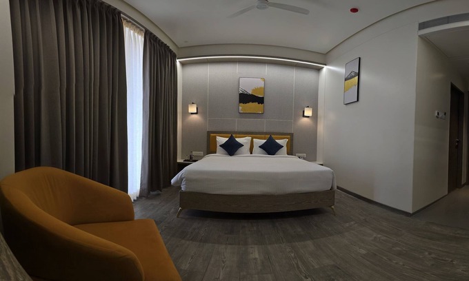 Latur Hotel | Enrise by Sayaji Latur