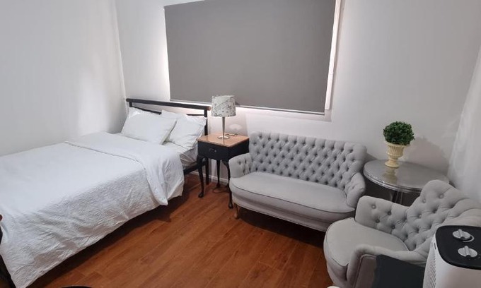 Noble Park Apartment | Entire 3 bed rooms granny flat - ROSY HOUSE 2