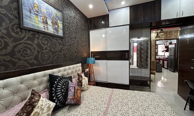 Zirakpur Apartment | Entire 3bhk Luxury Flat in Zirakpur-panchkula-chandigarh-mohali, Punjab, India