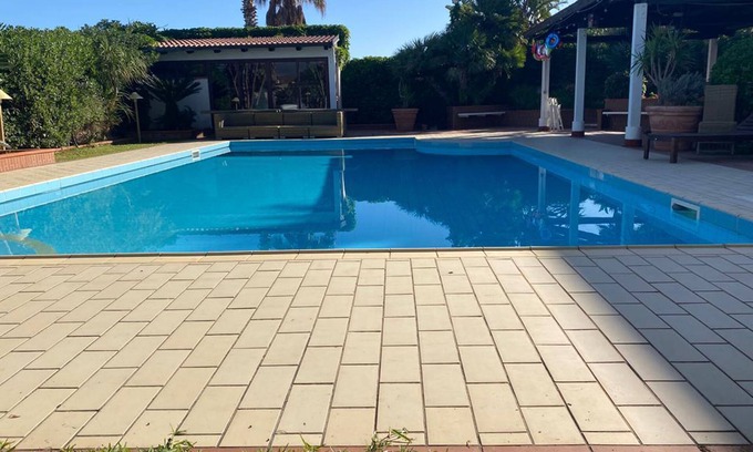 Isola delle Femmine Villa | Entire Apartment in Villa with Pool facing the Beach