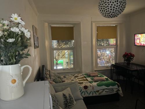 Angel Apartment | Entire Cosy Flat in Central London