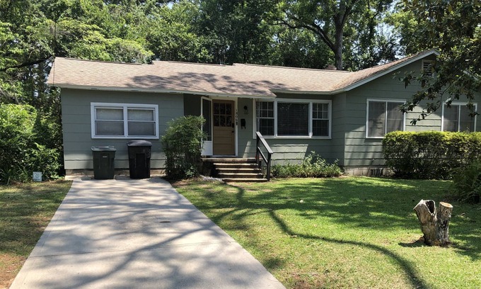 Chapel Ridge House | Entire Remodeled 4 Bed House, Walk to FSU Stadium