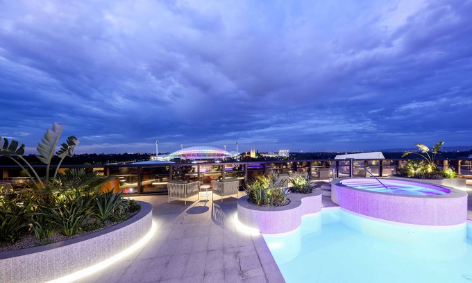 Adelaide Central Business District Hotel | Eos by SkyCity