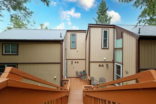 Beech Mountain Apartment | Escape at Beech Mt, Near Ski Resort & Trails