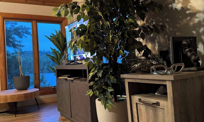 Baileyville House | Escape to Bear Cove: Your Cozy Lakeside Getaway on Meddybemps Lake! 🌲🏞️