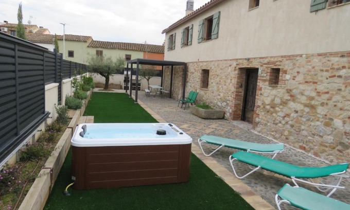 Avinyonet de Puigventos House | Escape to a Spacious Retreat with Jacuzzi & BBQ