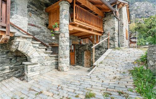 Escarra Apartment | Escarra