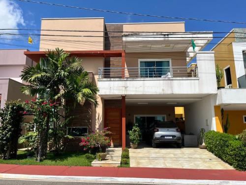 Tapana House | Espaçosa casa em condomínio