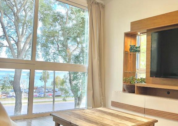 Chascomus Apartment | Espectacular departamento sobre la laguna para parejas