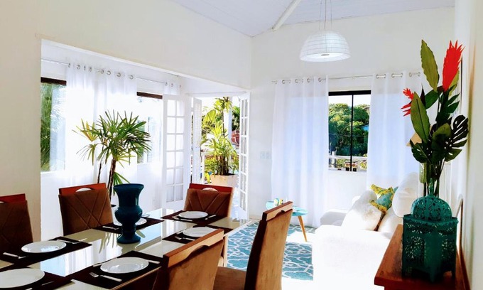 Albatroz House | Espetacular Casa 3 SUÍTES cozinha varanda vista a passos da praia