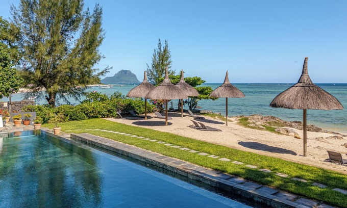 La Mivoie Hotel | Esplanade by Horizon Holidays