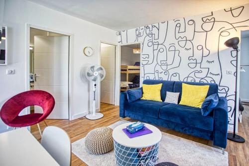 Angouleme Apartment | Esprit BD & Confort à Angoulême - Comme à la Maison