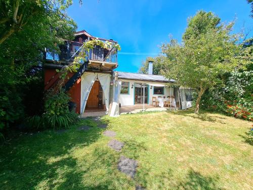 Lenca Apartment | Estudio Interior con Baño Privado en Casa Frente al Mar Piscina temperada compartida