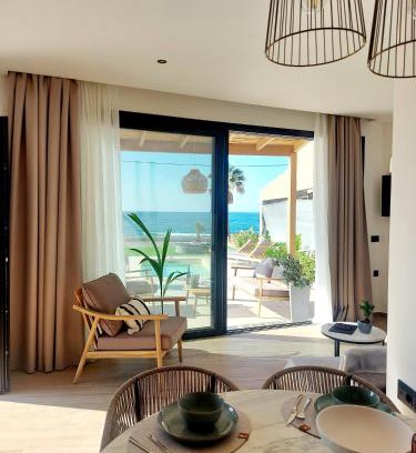 Agkisaras Villa | Euphoria Seafront Residence