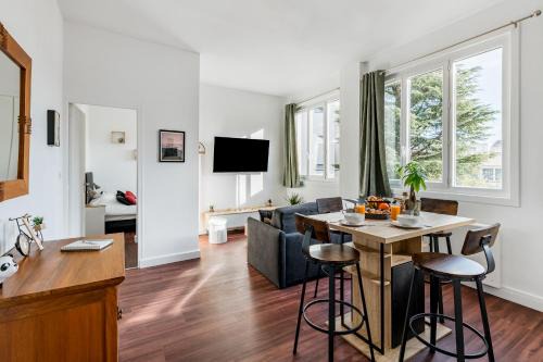 Ferrandiere - Maisons Neuves Apartment | Evasion Lyonnaise Lumière et Confort