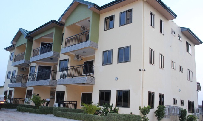 Adenta Apartment | Evergreen Apartments