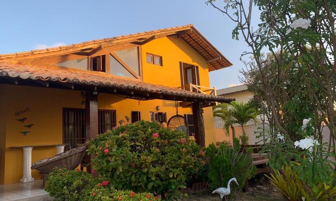 Coqueiro House | Excelente casa na Praia do Coqueiro com 4 suítes a 100m da praia