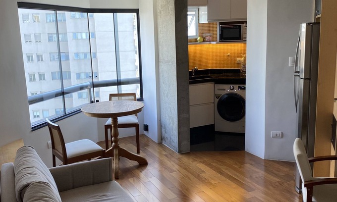 Paraiso Apartment | Excellent location. Free underground parking. Daily Maid service.