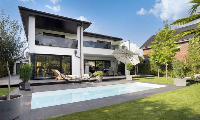 Warendorf Villa | Exclusive Villa Schaffner with Private Pool, Sauna, Whirlpool, Terrace and Wi-Fi