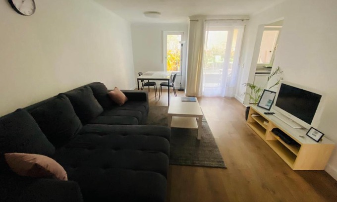 Ostheim Apartment | Exklusiv möblierte Wohnung in besten Lage