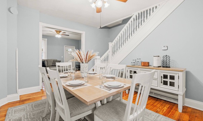 Annville House | "Experience Luxurious Living: Remodeled Duplex Retreat Awaits You in Anneville