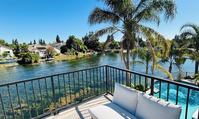 Laguna West-Lakeside House | Experience Serenity: Luxe 4BDR Lake House+25’ Pool