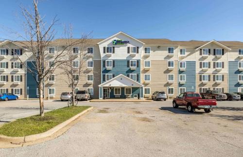 Fayetteville Hotel | Extended Stay America Select Suites - Fayetteville - I-49