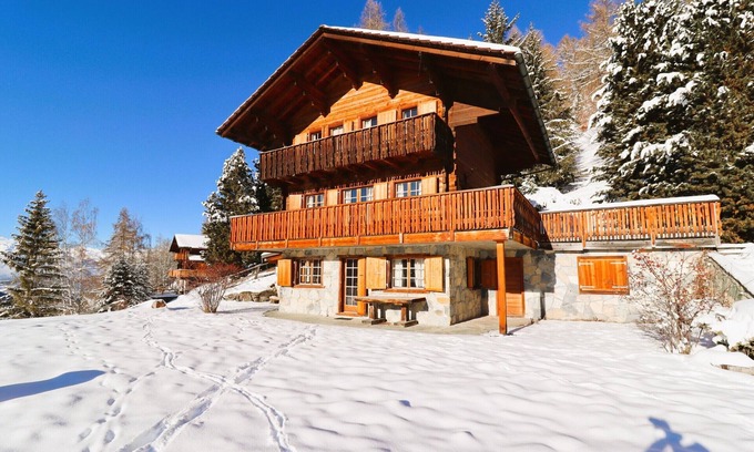 St. Luc Ski Chalet | Exterior: 6-room chalet, located in the center of the village, towards Chandolin, south-facing terra