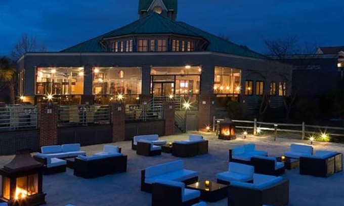 Cornelius Condo | Extravagant 3 bedroom WATERFRONT Condo, long stays welcomed.