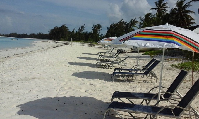 Rolleville Apartment | Exuma's best kept secret