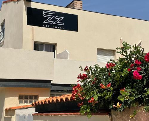 La Jetee Hotel | Ezz'Hotel Canet