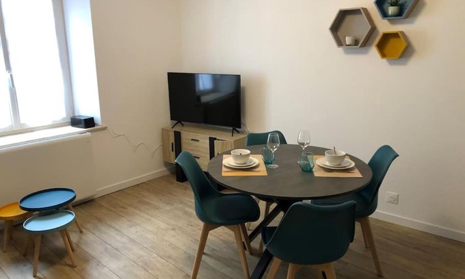Saint-Nicolas-de-Port Apartment | F2 au pied de la Basilique