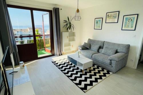 Evian-les-Bains Apartment | F2 près débarcadère, en centre ville, des thermes EVIAN LES BAINS 2 étoiles
