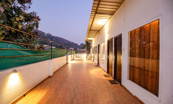 Gauhati Hotel | Fabexpress Anurag Residency