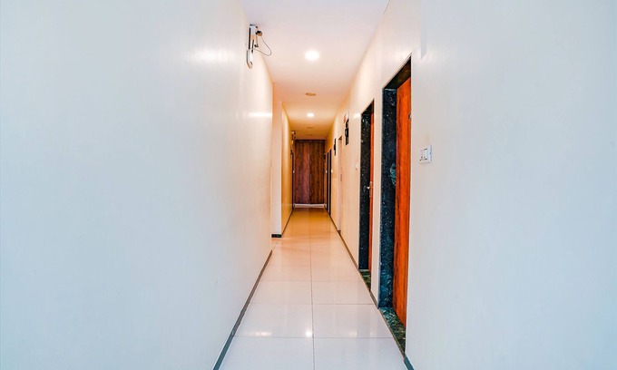 Sakinaka Hotel | Fabexpress Prakash Inn