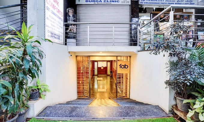 Jayanagar Hotel | Fabhotel Grk Comforts